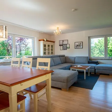 Haus-strandloeper-parterre-wohnung-grooter-strandloeper アパート Großenbrode