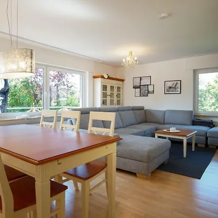 Haus-strandloeper-parterre-wohnung-grooter-strandloeper アパート