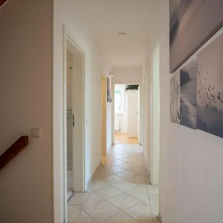 Haus-strandloeper-parterre-wohnung-grooter-strandloeper アパート Großenbrode