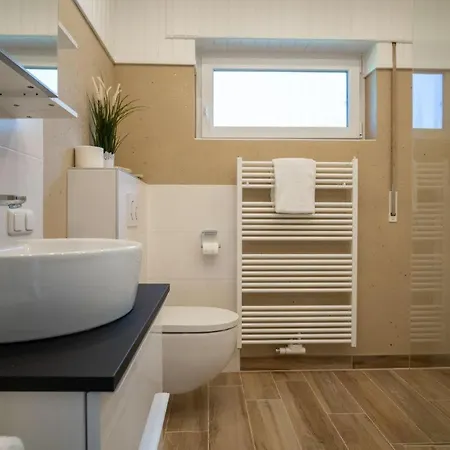 Haus-strandloeper-parterre-wohnung-grooter-strandloeper アパート *